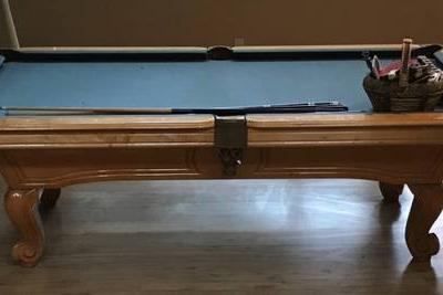 Wood Pool Table 8Ft