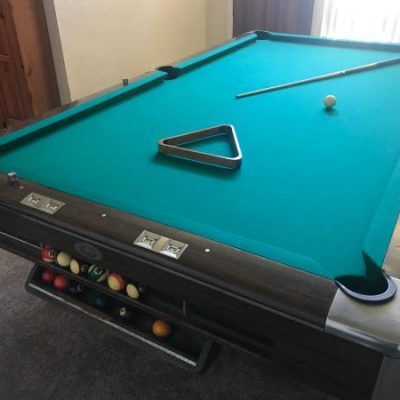 Gandy Big G 9ft. Pool Table